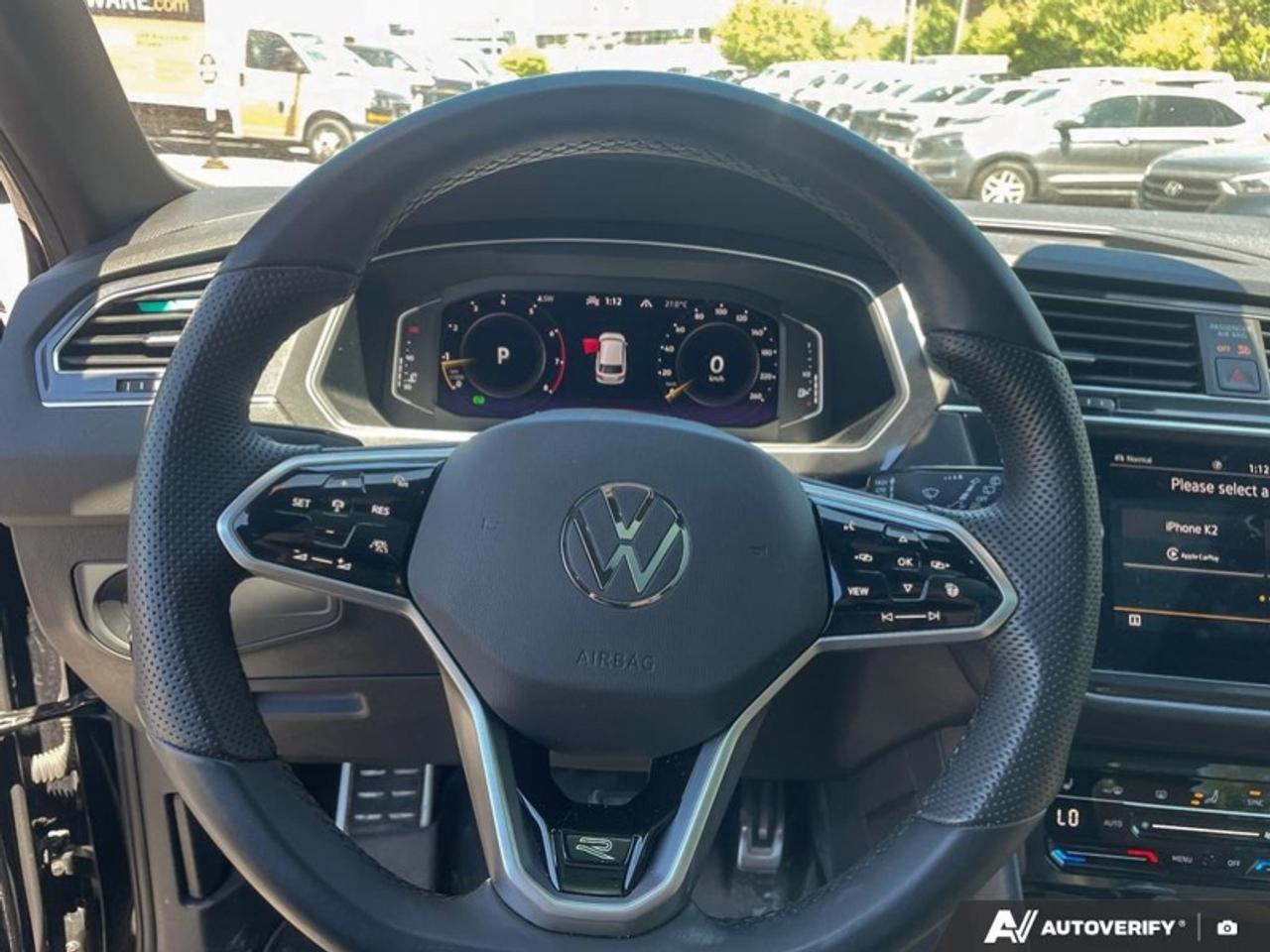 2024 Volkswagen Tiguan Comfortline R-Line Black Edition  COMFORTLINE, RLINE 4MOTION Photo