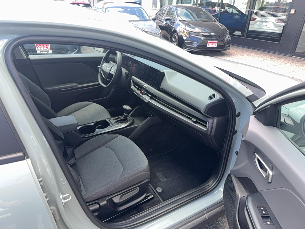 2025 Kia K4 LX