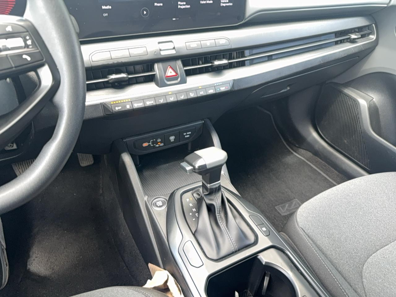 2025 Kia K4 LX