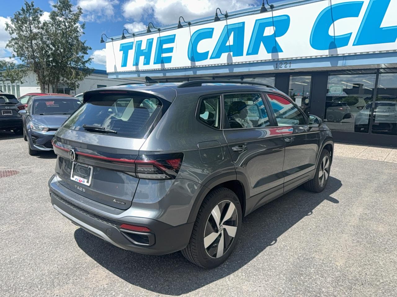 2025 Volkswagen Taos Trendline