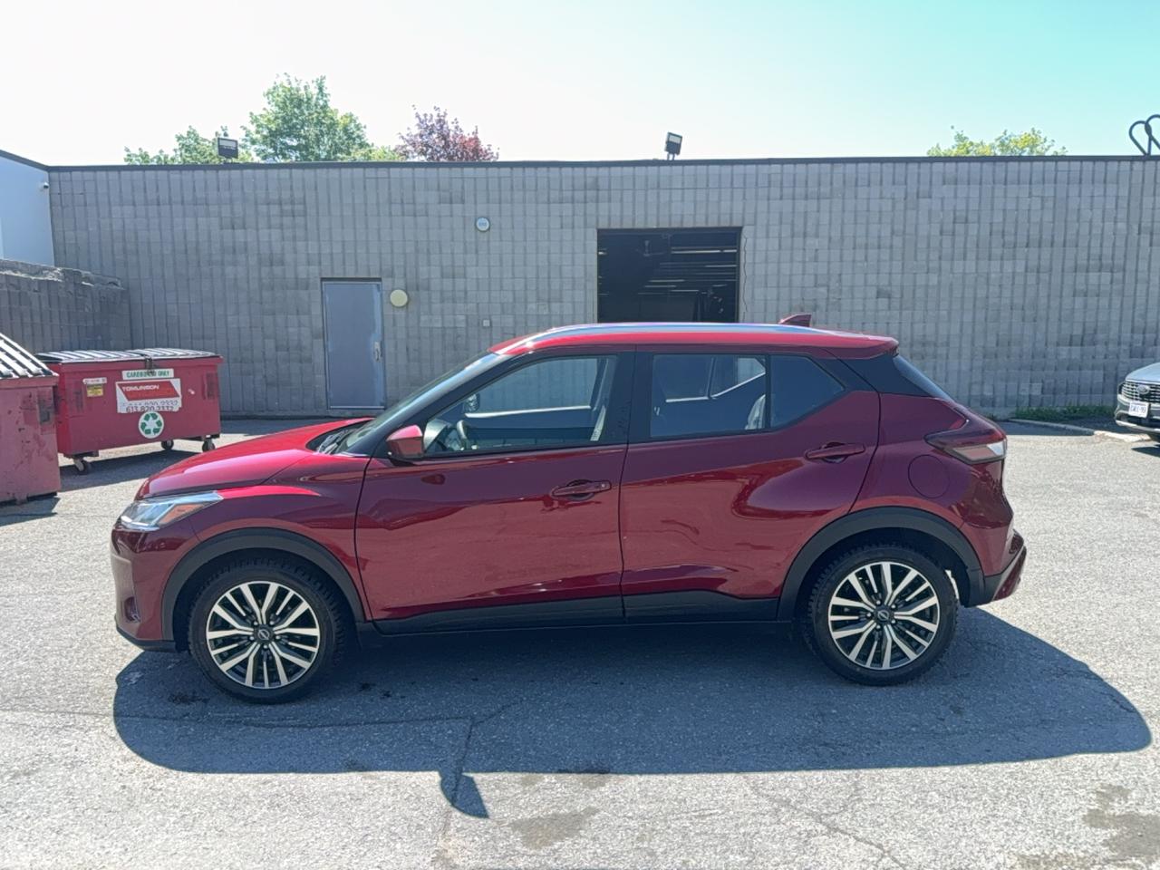 Used 2025 Nissan Kicks Play SV for sale in Ottawa, ON