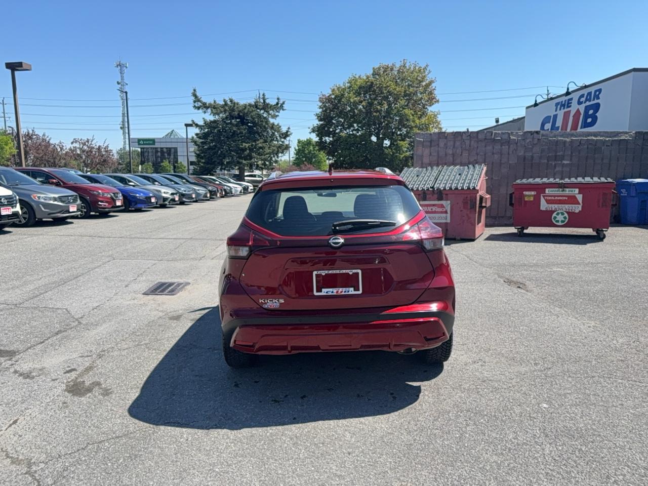 2025 Nissan Kicks Play SV Photo2