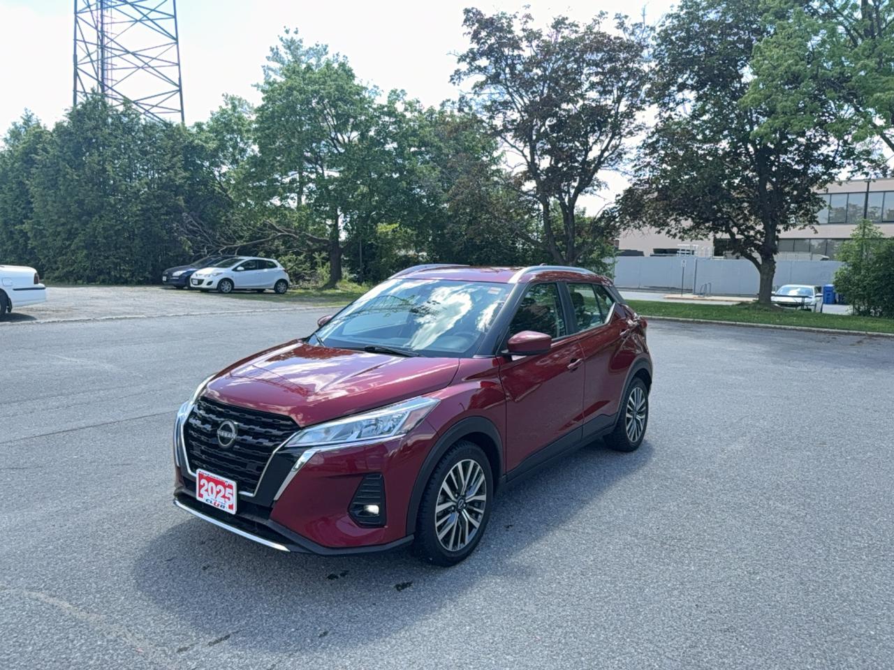 2025 Nissan Kicks Play SV