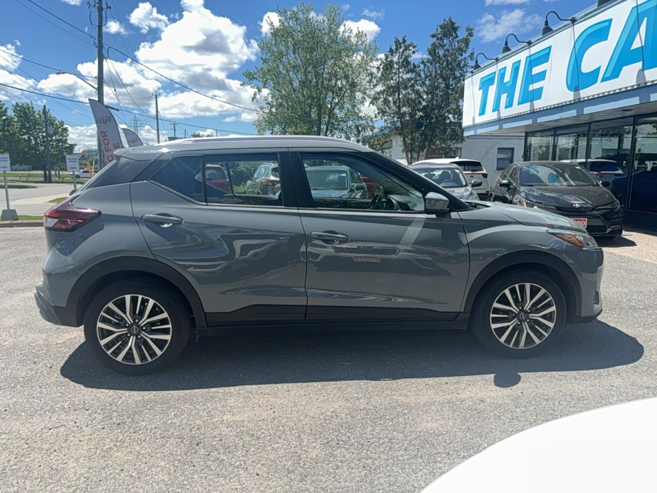 2025 Nissan Kicks Play SV