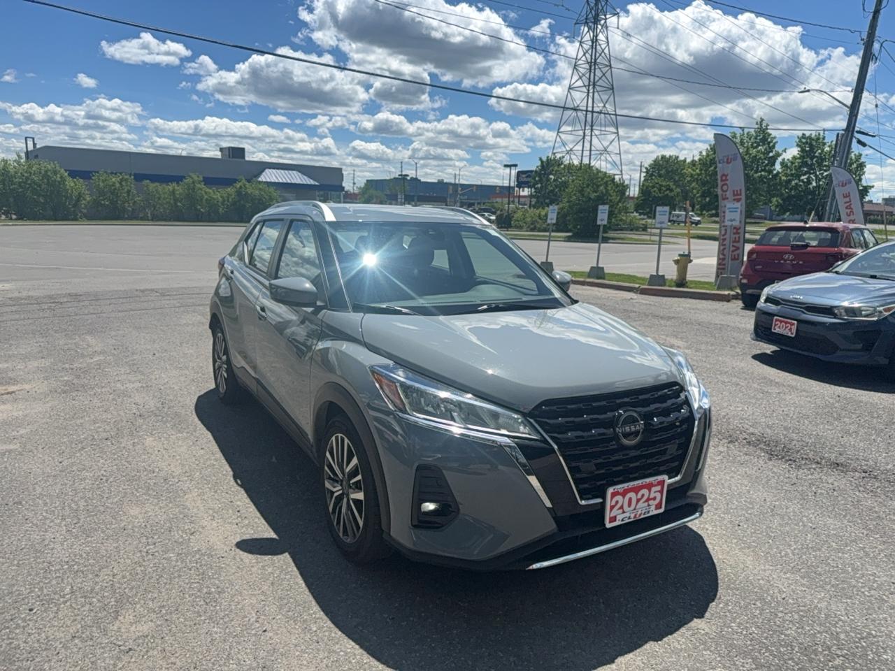 2025 Nissan Kicks Play SV