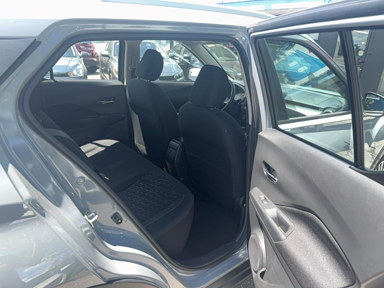 2025 Nissan Kicks Play SV