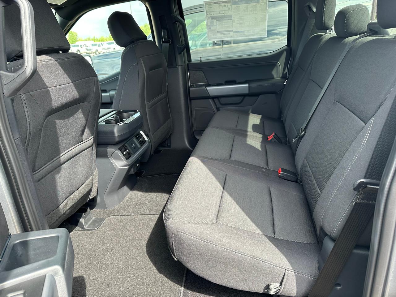 2026 Ford F-150 XLT 4WD SuperCrew 5.5' Box 301A Photo5
