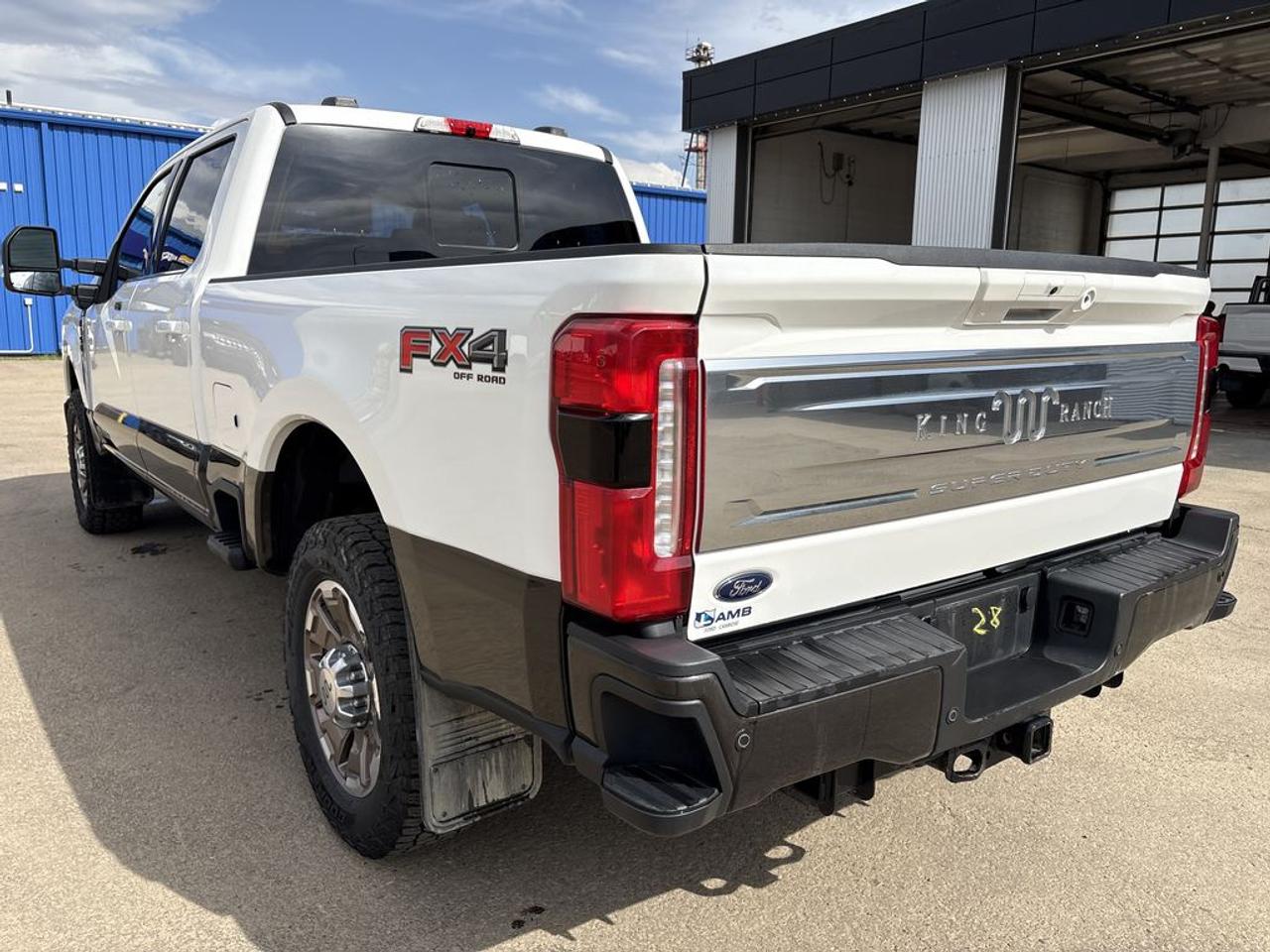2025 Ford F-350 Super Duty SRW King Ranch Photo4