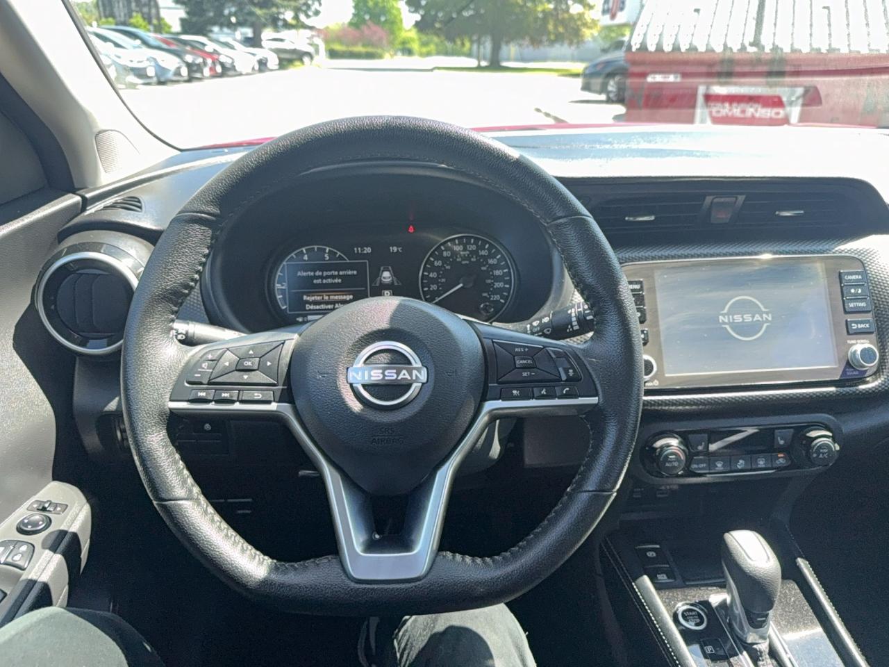 2025 Nissan Kicks Play SV