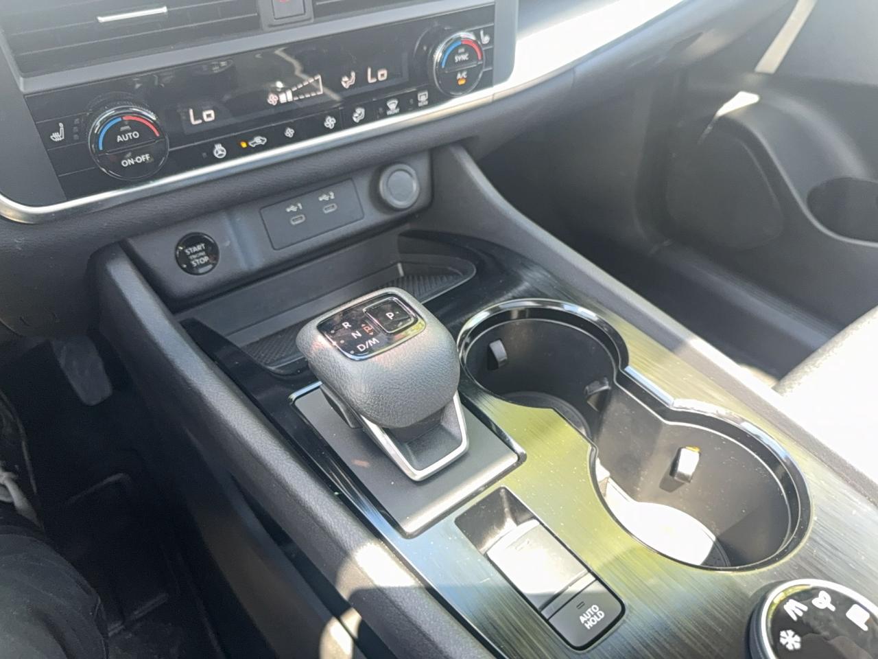 2025 Nissan Rogue SV MOONROOF