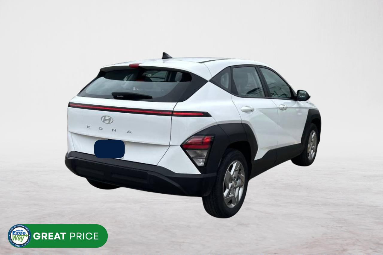 2024 Hyundai KONA 2.0L Essential Photo