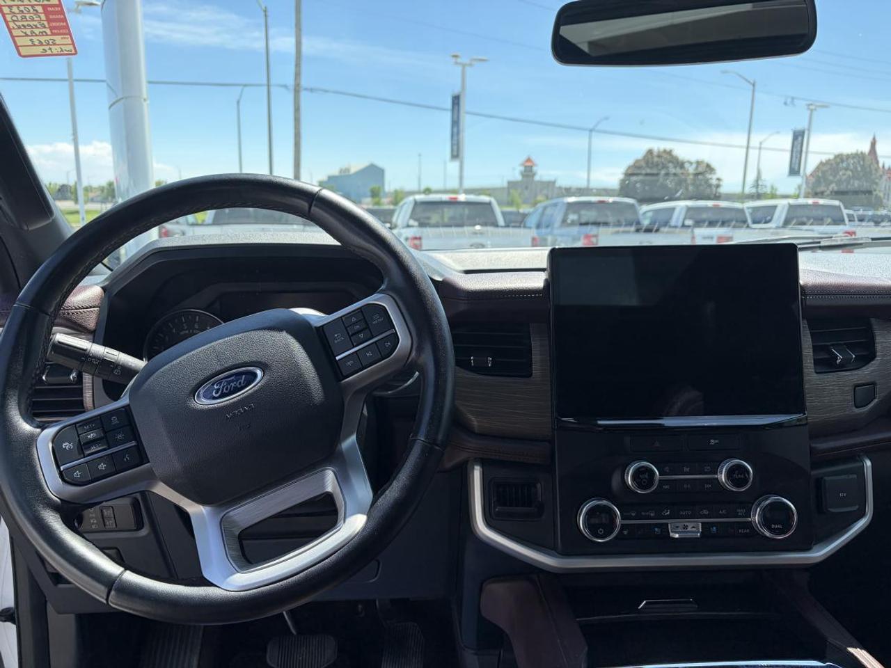 2023 Ford Expedition Limited MAX Photo