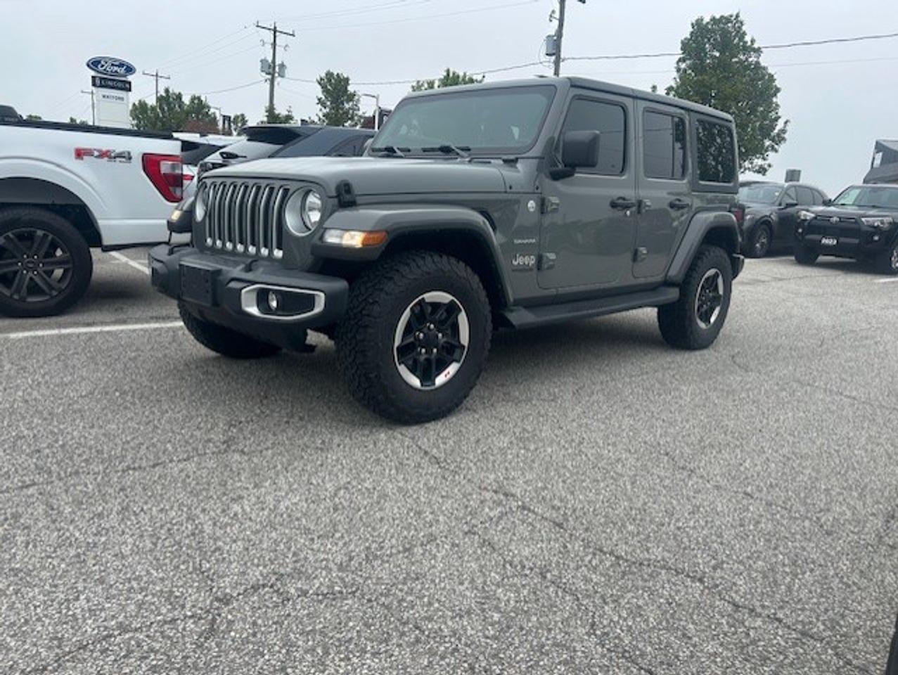 Used 2022 Jeep Wrangler Unlimited Sahara 4X4 for sale in Watford, ON