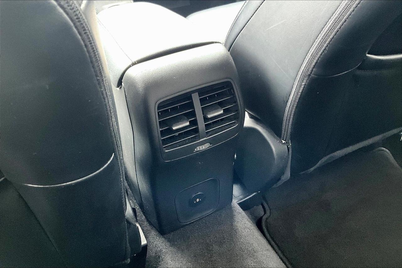 2024 Ford Escape LEATHER | AWD | HEATED SEATS | NORTH BAY Photo