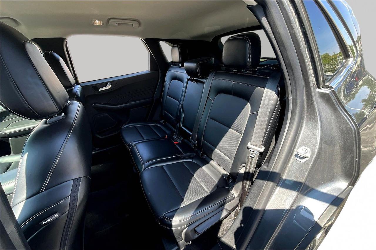 2024 Ford Escape LEATHER | LOADED | AWD | APPLE | ANDROID | Photo