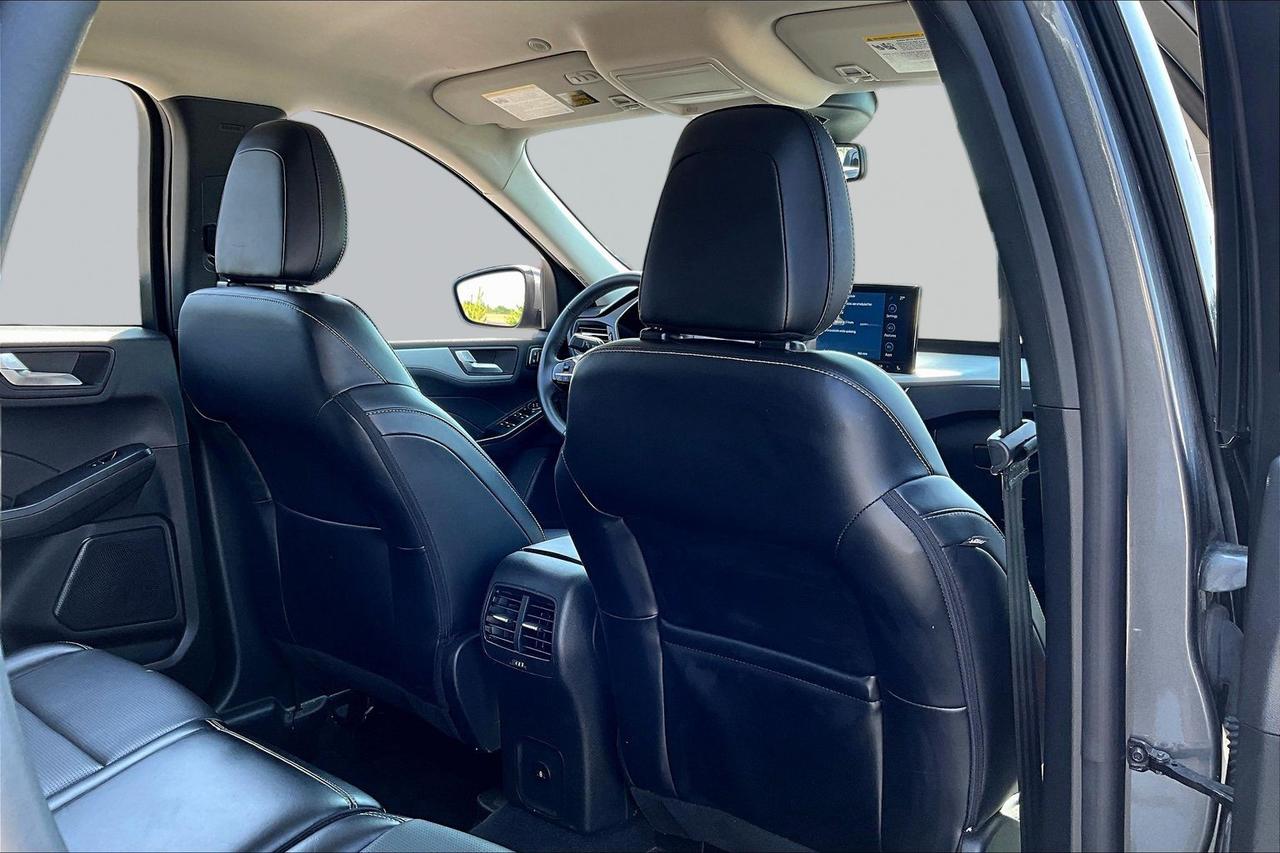 2024 Ford Escape LEATHER | LOADED | AWD | APPLE | ANDROID | Photo