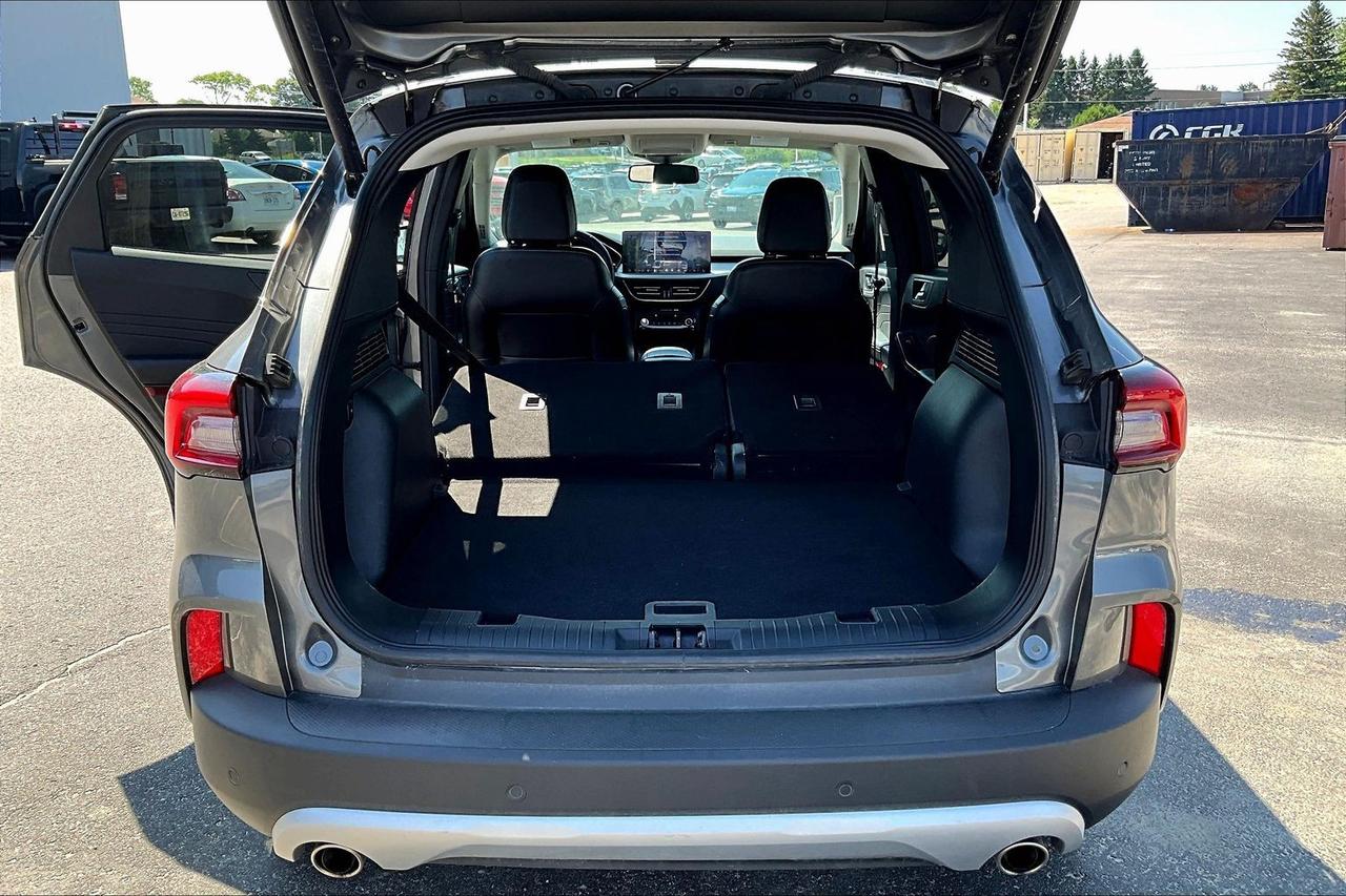 2024 Ford Escape LEATHER | LOADED | AWD | APPLE | ANDROID | Photo
