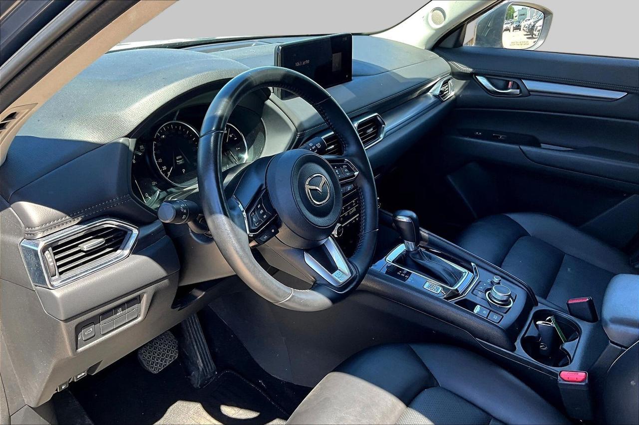 2025 Mazda CX-5  Photo