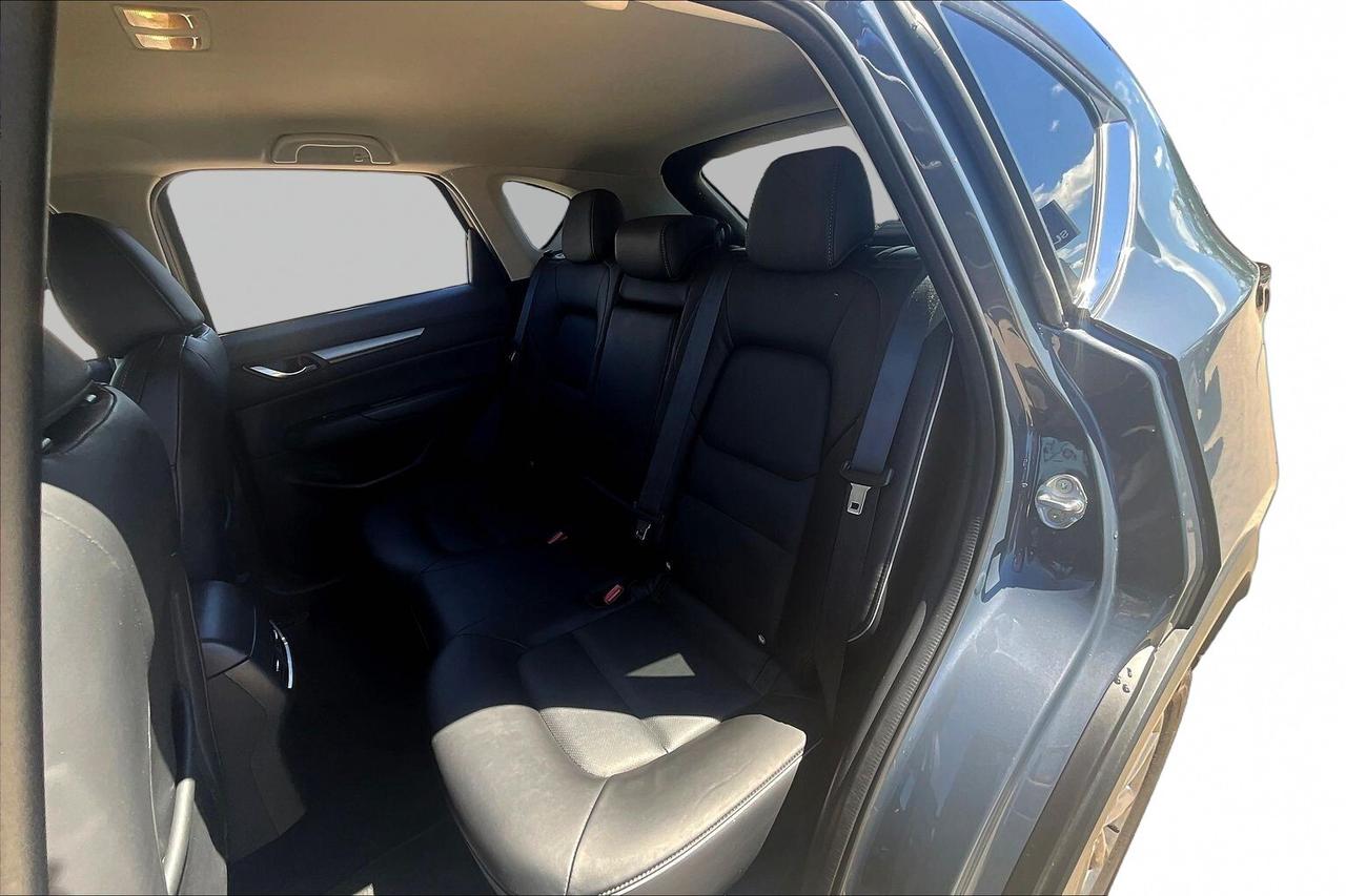 2025 Mazda CX-5  Photo