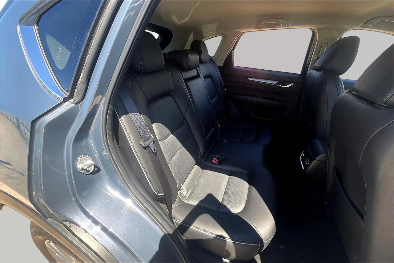 2025 Mazda CX-5  Photo