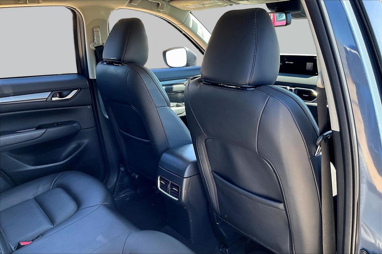2025 Mazda CX-5  Photo
