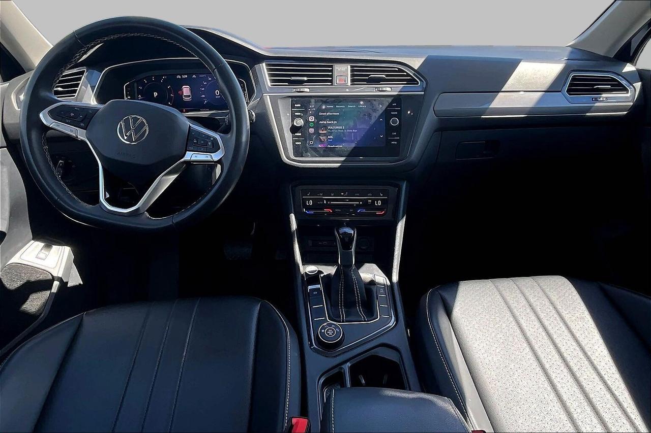 2024 Volkswagen Tiguan  Photo