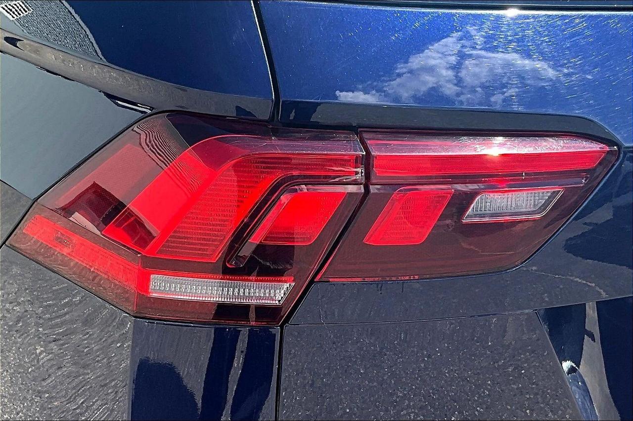 2024 Volkswagen Tiguan  Photo