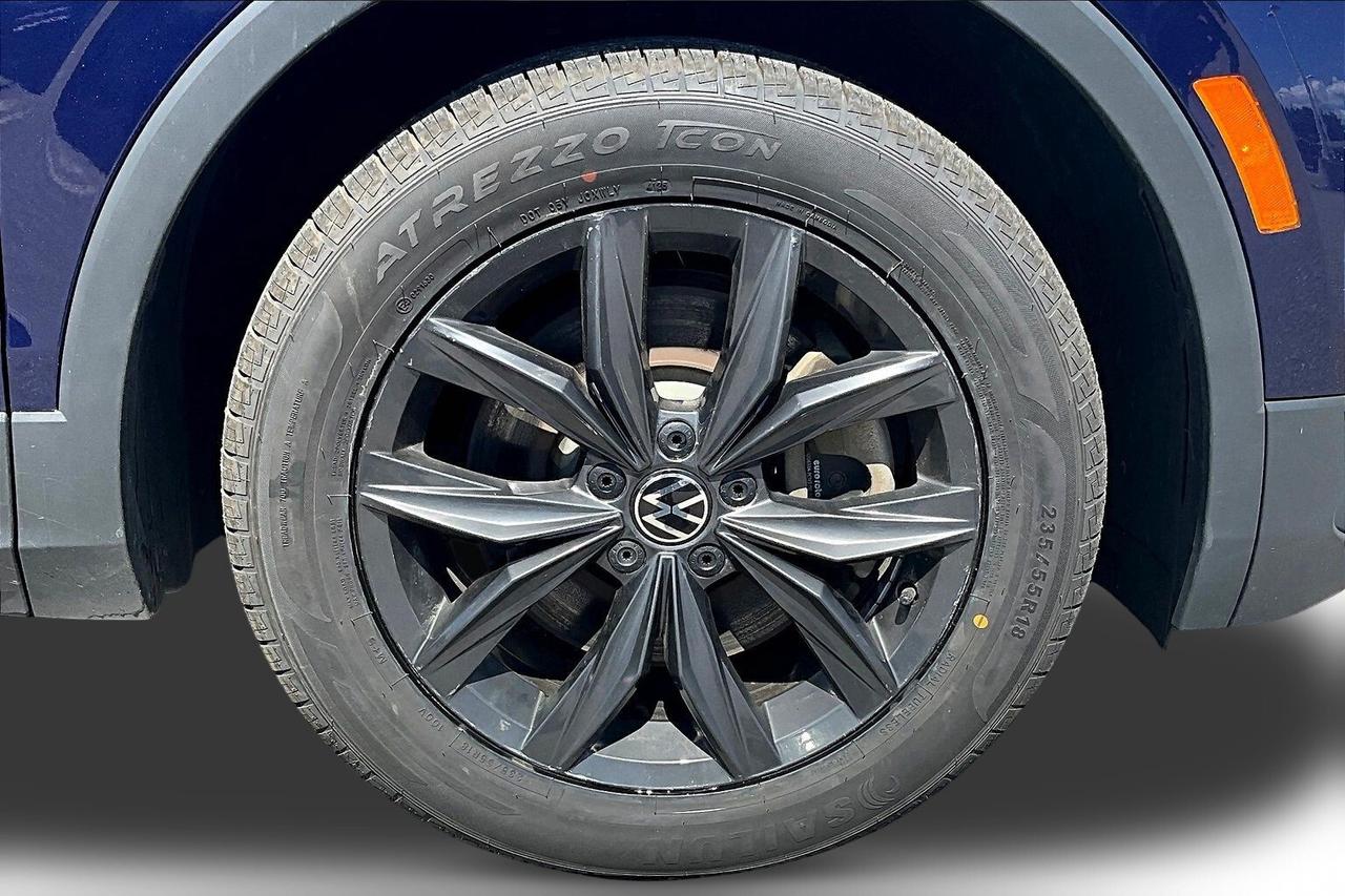 2024 Volkswagen Tiguan  Photo