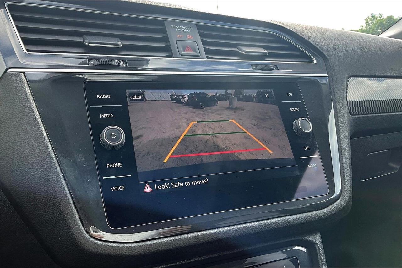 2024 Volkswagen Tiguan  Photo