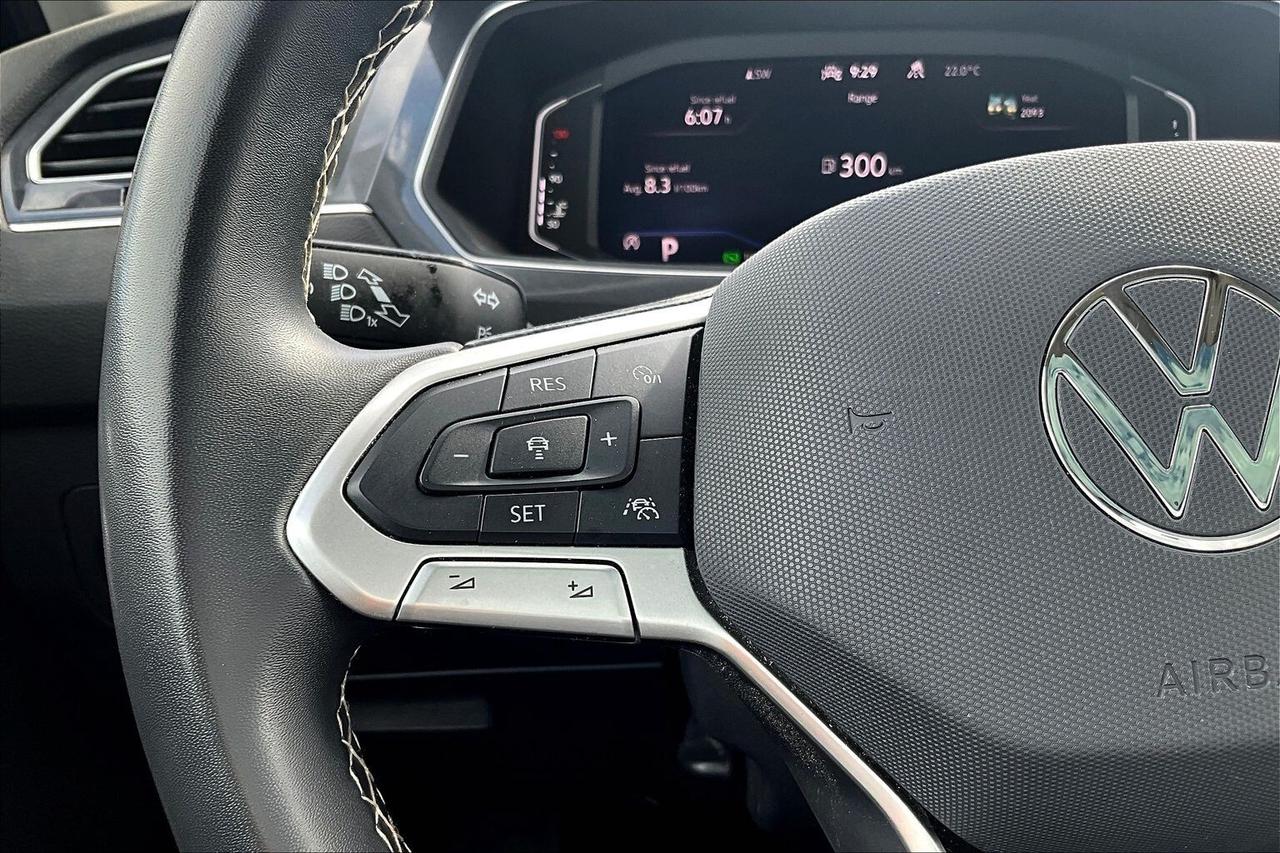 2024 Volkswagen Tiguan  Photo