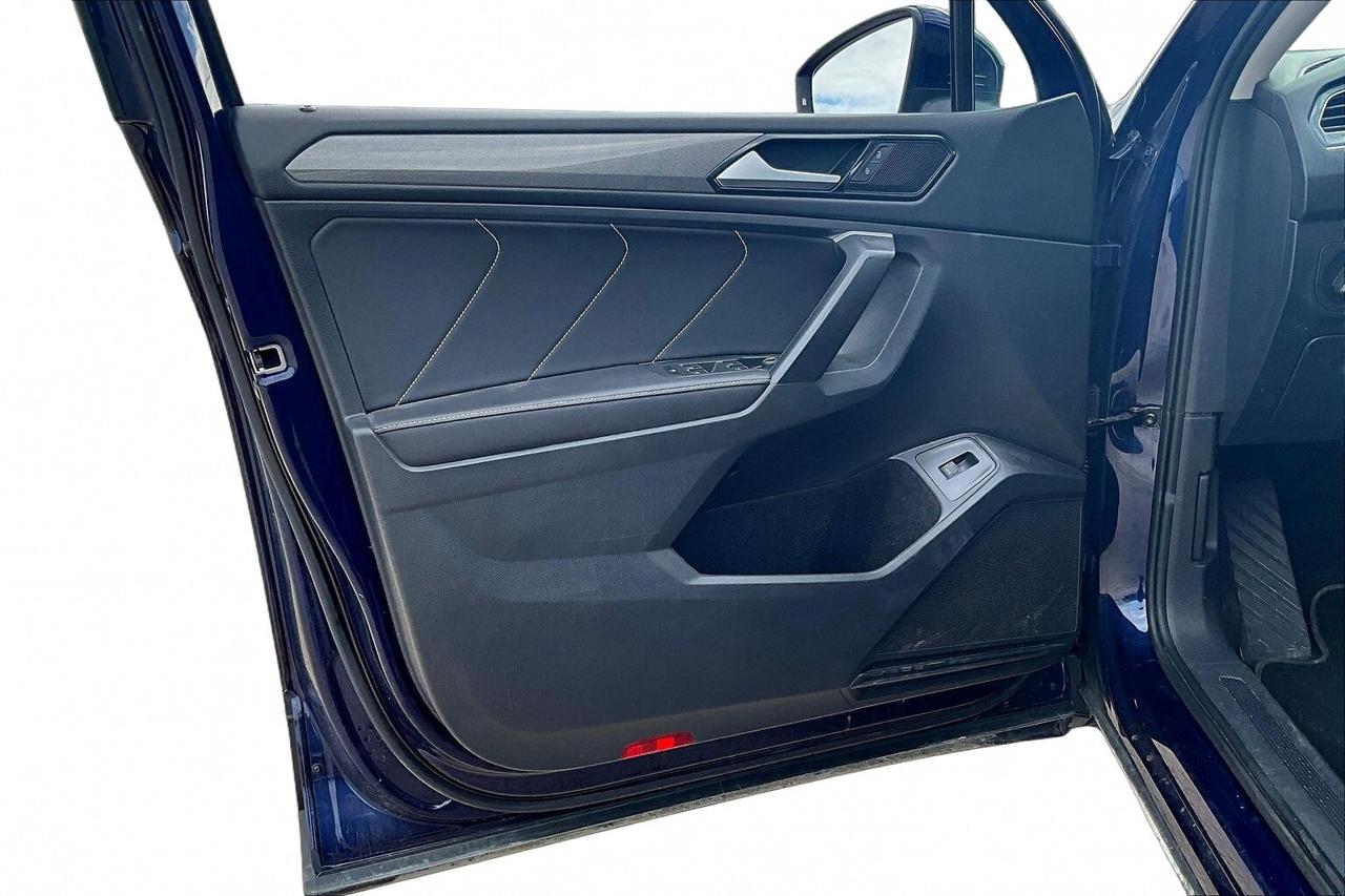 2024 Volkswagen Tiguan  Photo