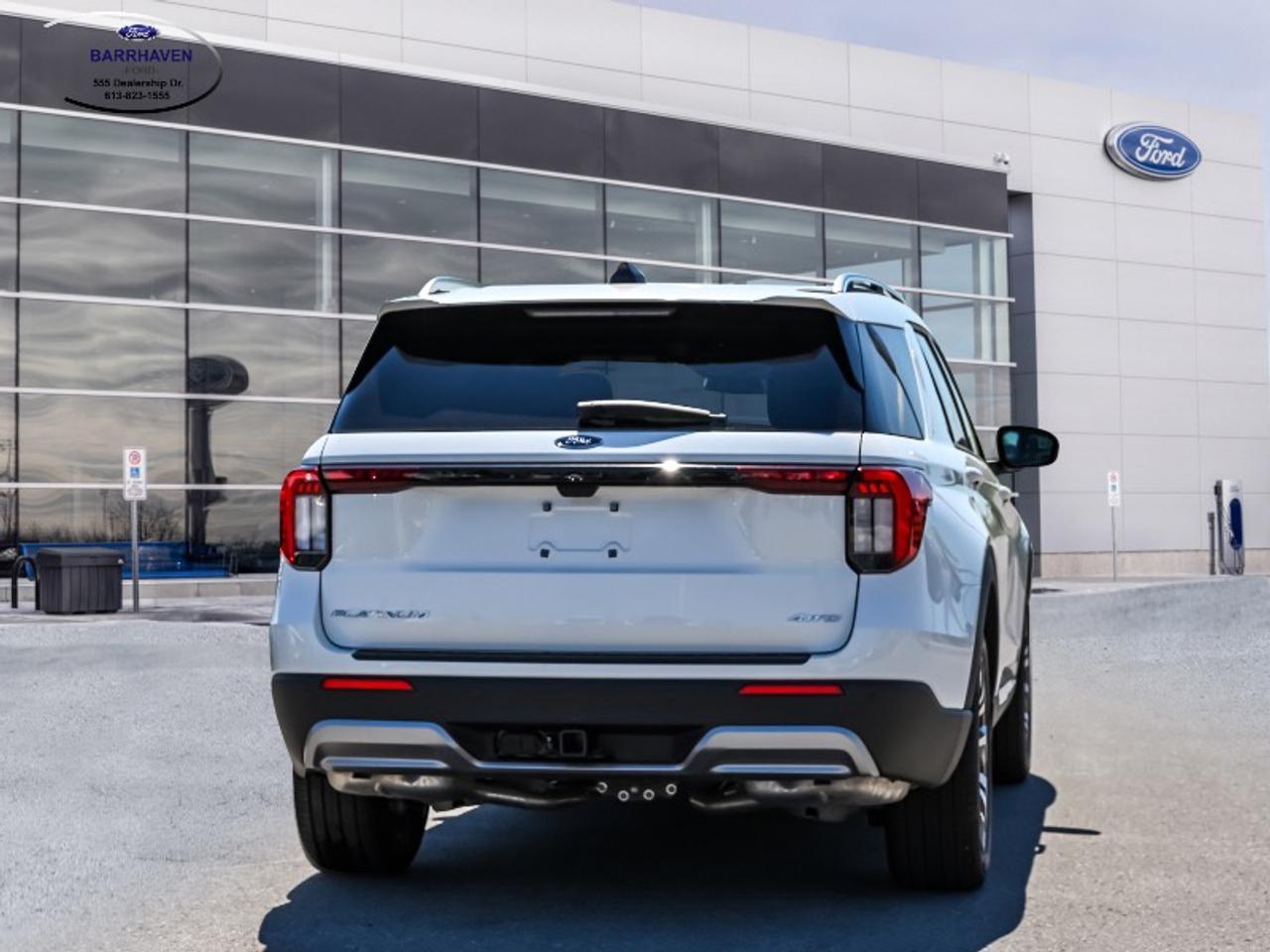 2026 Ford Explorer Platinum Photo