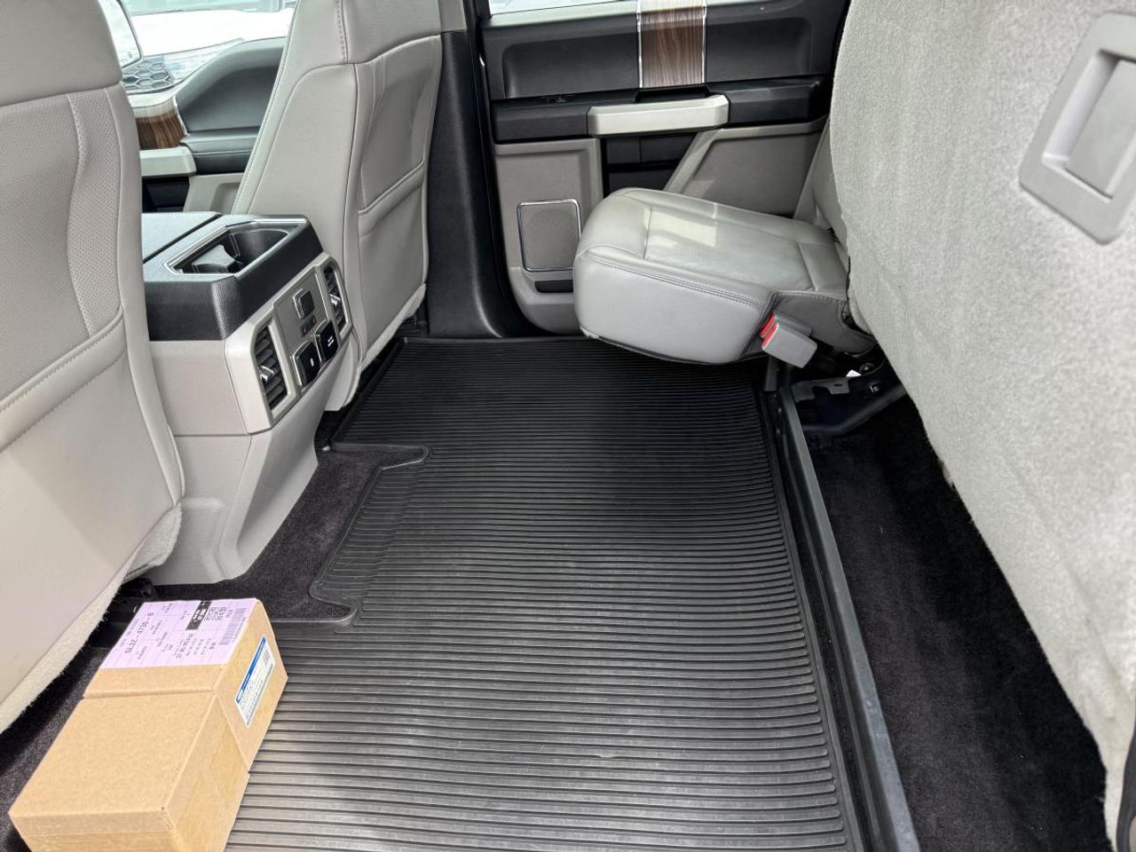 2017 Ford F-150 4WD SuperCrew 157" Lariat Photo