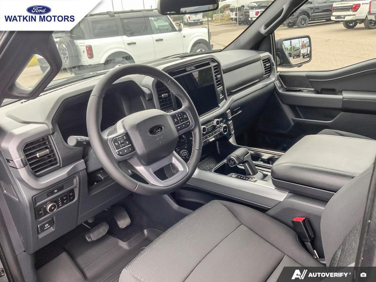 2025 Ford F-150 SUPERCREW 4X4 XLT 302A Photo15