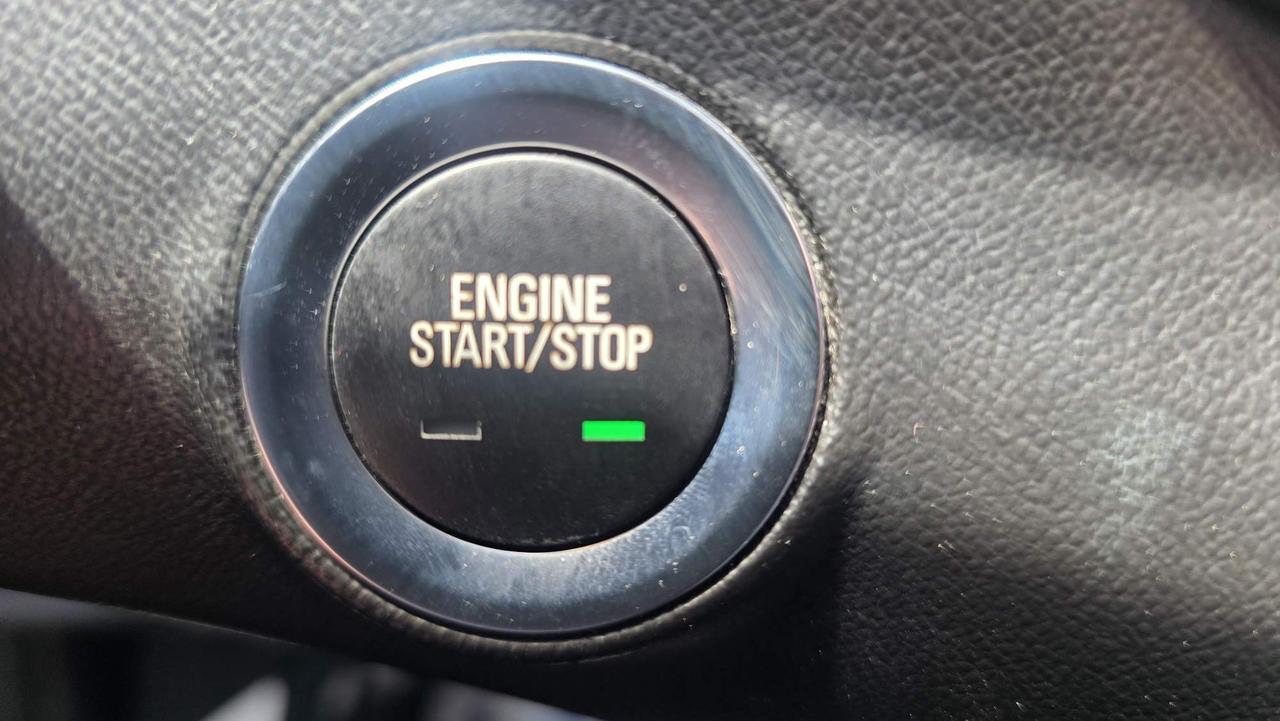 2019 GMC Terrain SLT NO ACCIDENTS! ONE OWNER! Photo