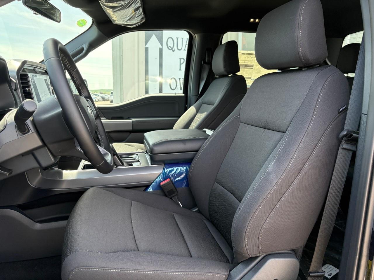 2026 Ford F-150 XLT 4WD SuperCrew 6.5' Box Photo