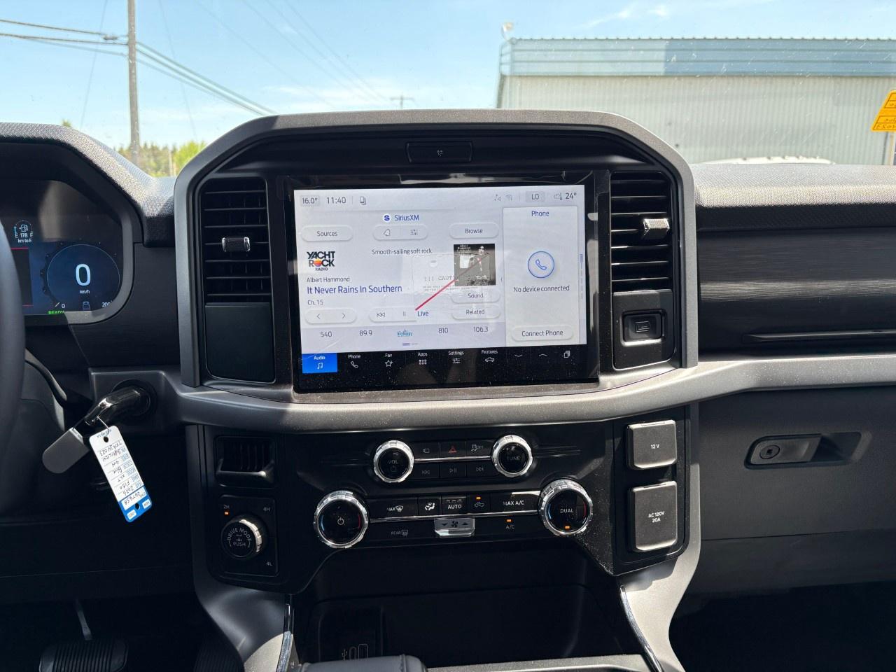 2026 Ford F-150 XLT 4WD SuperCrew 6.5' Box Photo