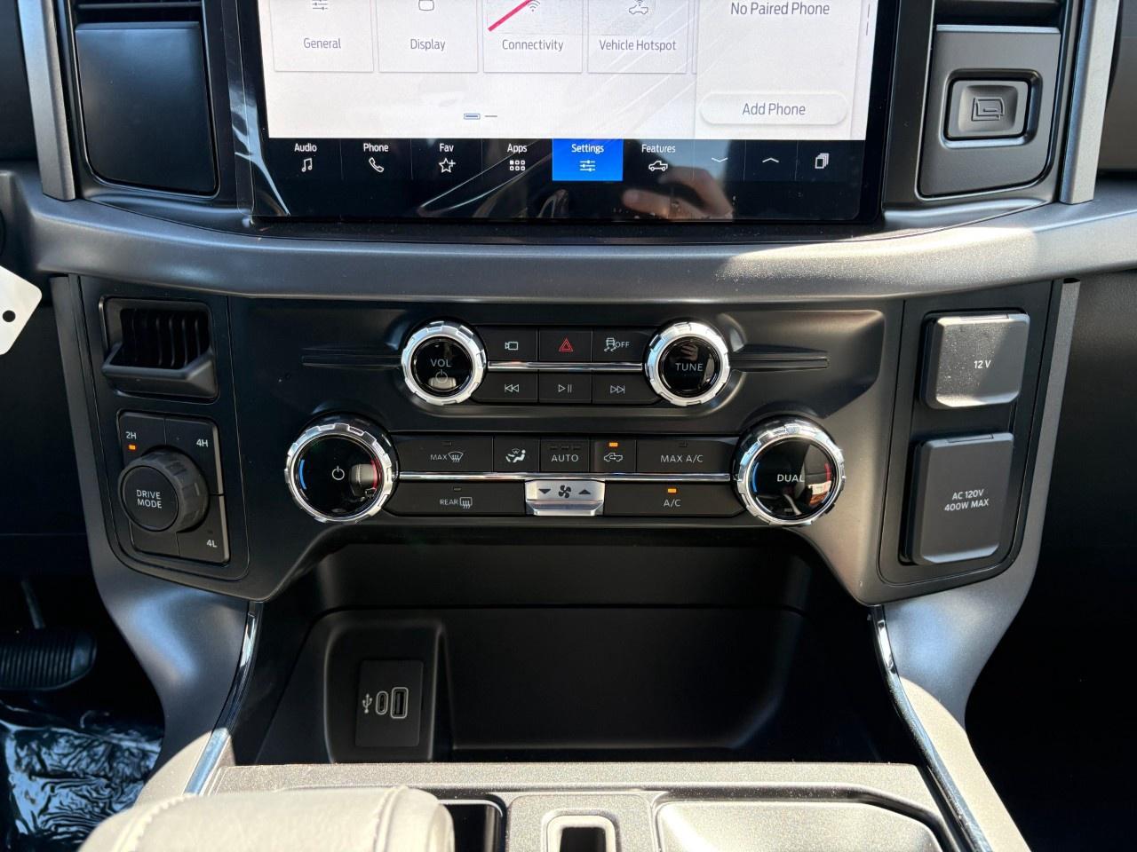 2026 Ford F-150 XLT 4WD SuperCrew 5.5' Box Photo