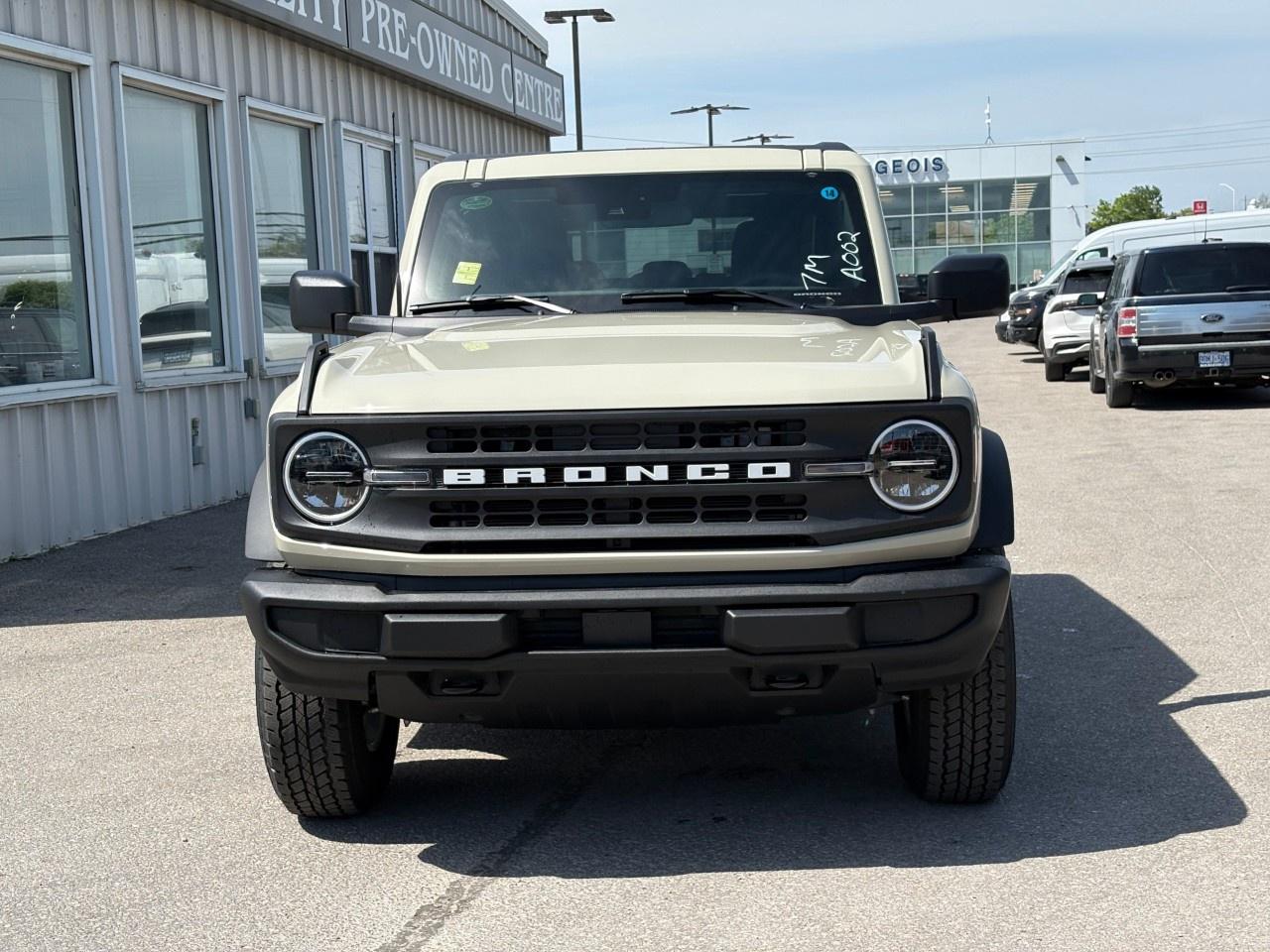 2026 Ford Bronco Big Bend 4 Door 4x4 Photo2