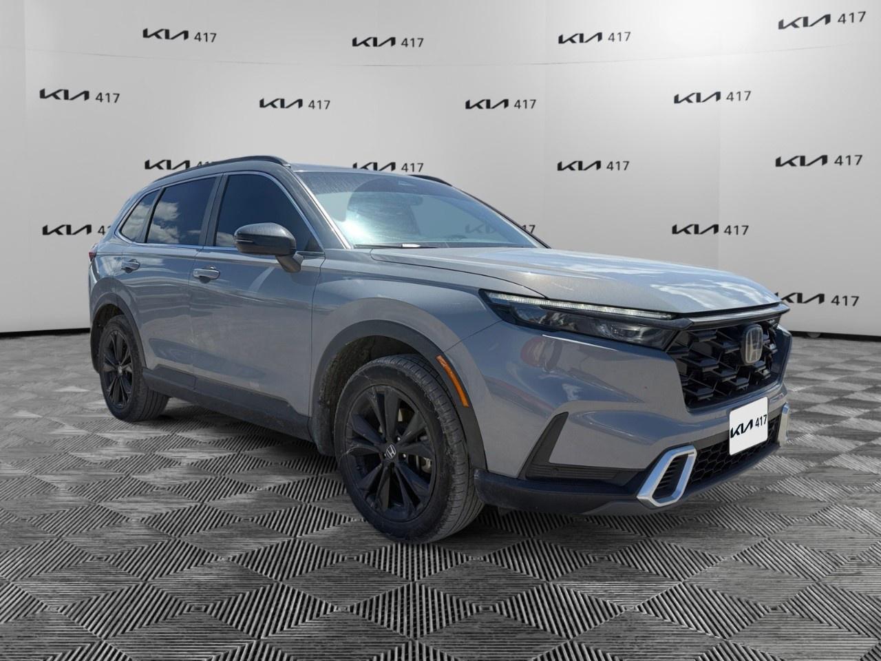 2024 Honda CR-V Hybrid Touring AWD Photo