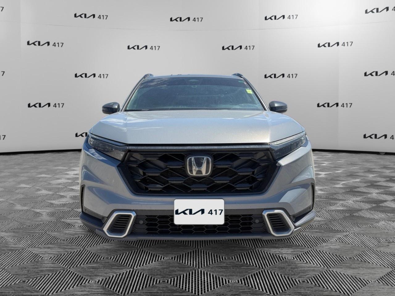 2024 Honda CR-V Hybrid Touring AWD Photo