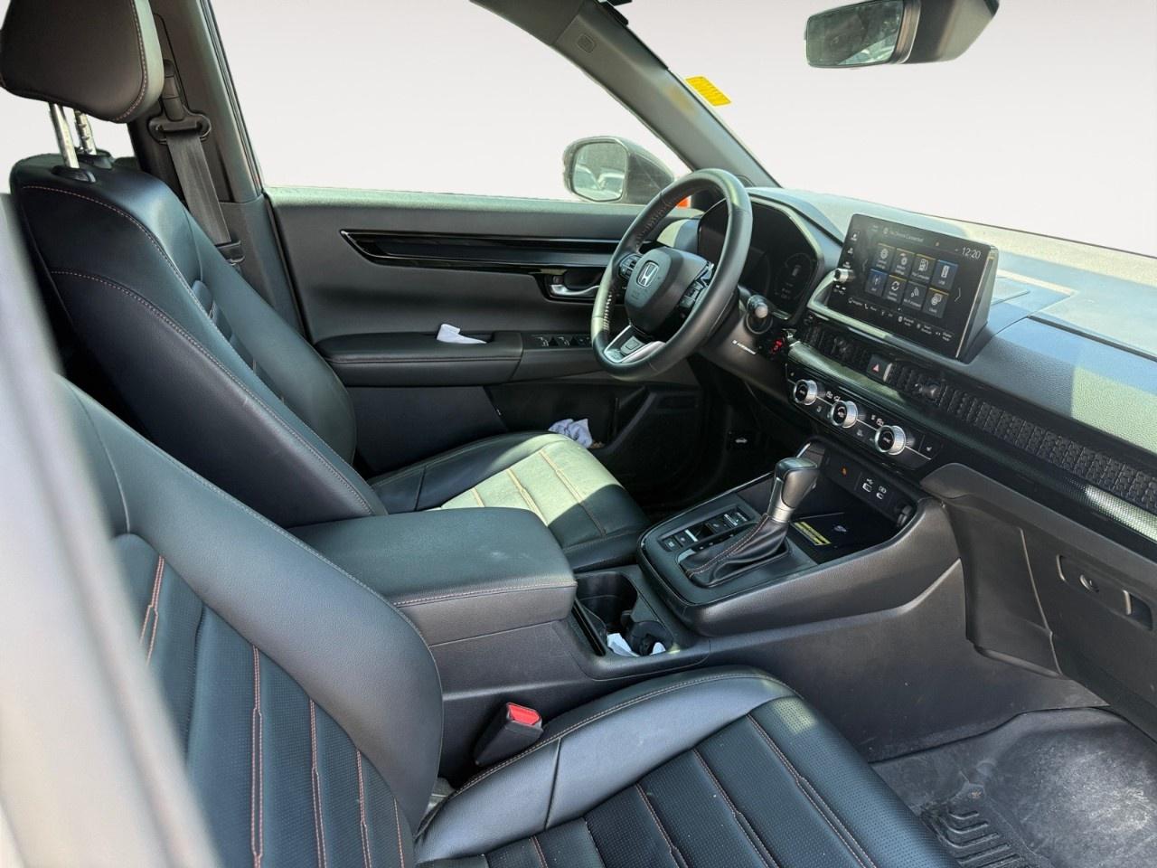 2024 Honda CR-V Hybrid Touring AWD Photo