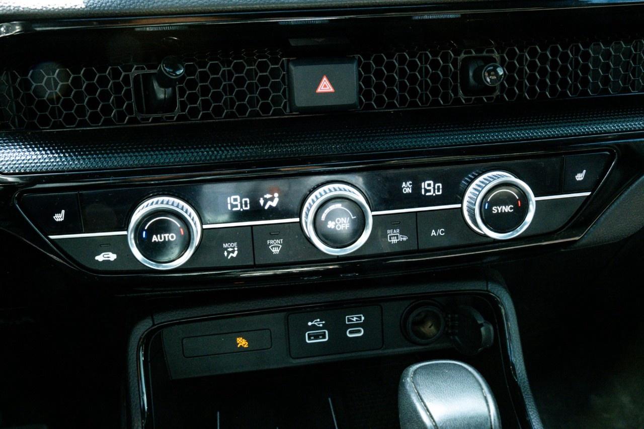 2024 Honda CR-V Hybrid Touring AWD Photo