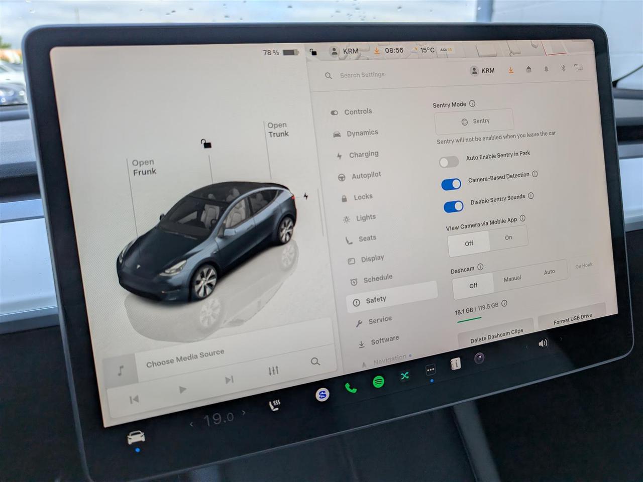 2024 Tesla Model Y LONG RANGE AWD - WHITE INTERIOR - COMPUTER 4 Photo