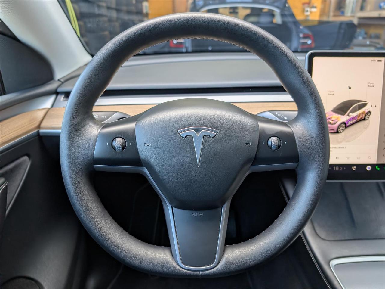 2023 Tesla Model Y LONG RANGE AWD - DUAL MOTOR Photo