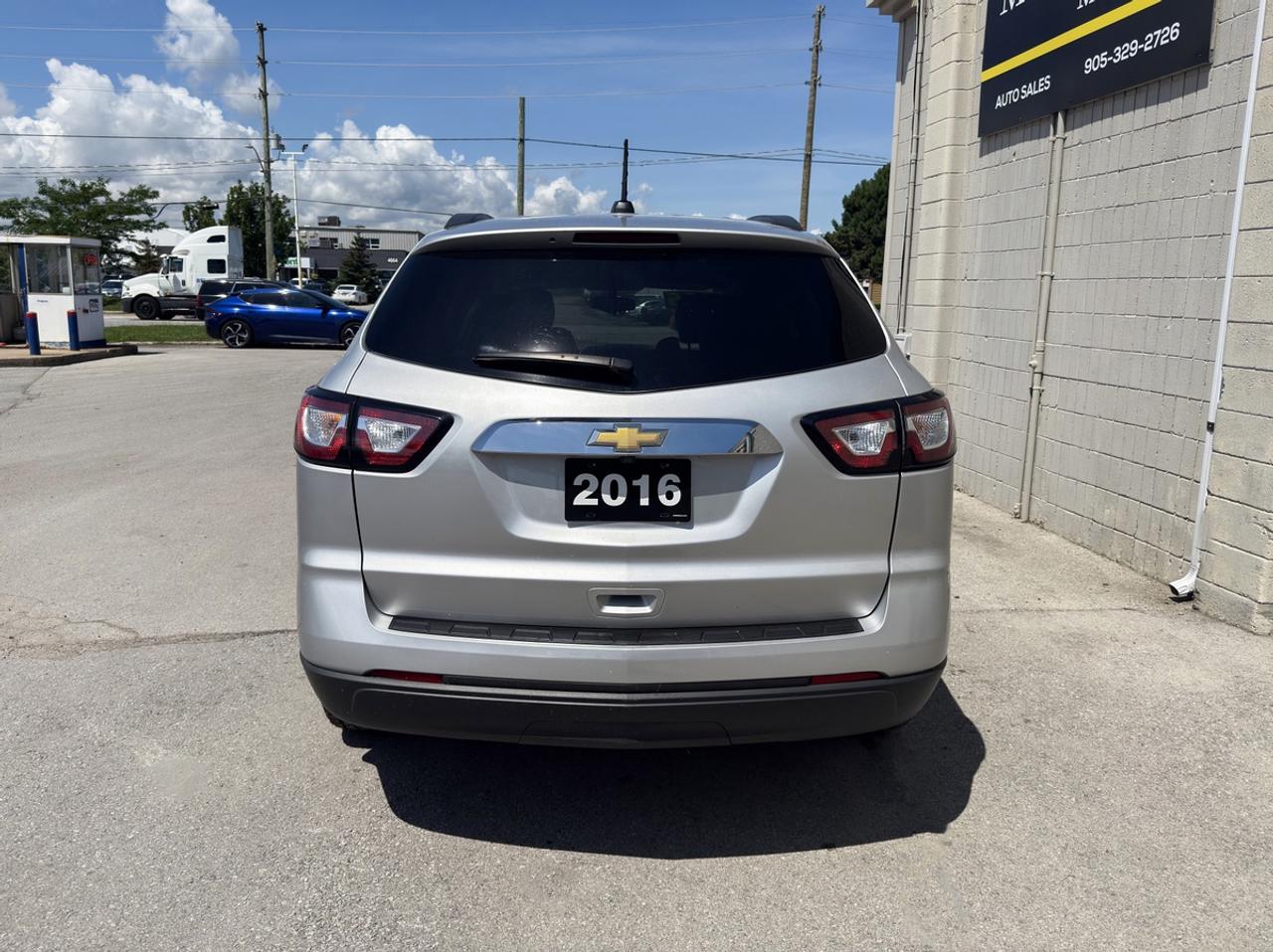 2016 Chevrolet Traverse LS - ONE OWNER VEHICLE Photo