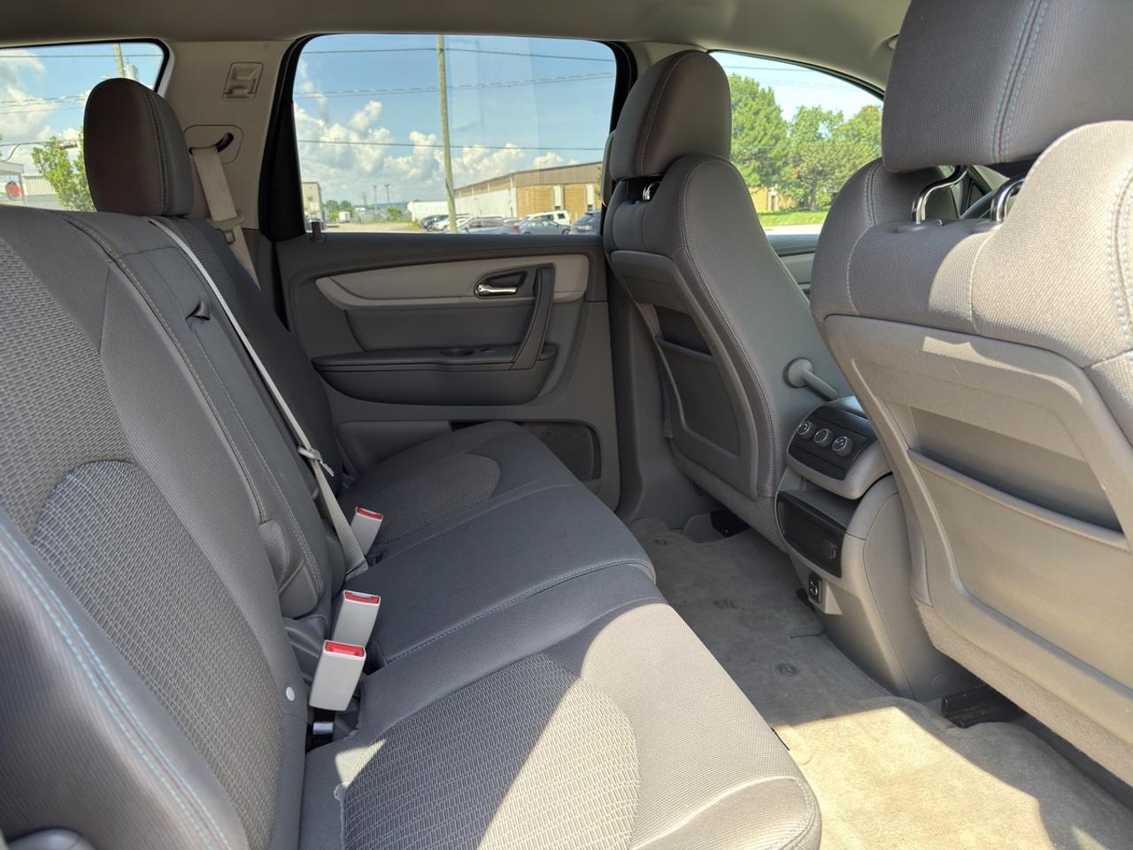 2016 Chevrolet Traverse LS - ONE OWNER VEHICLE Photo