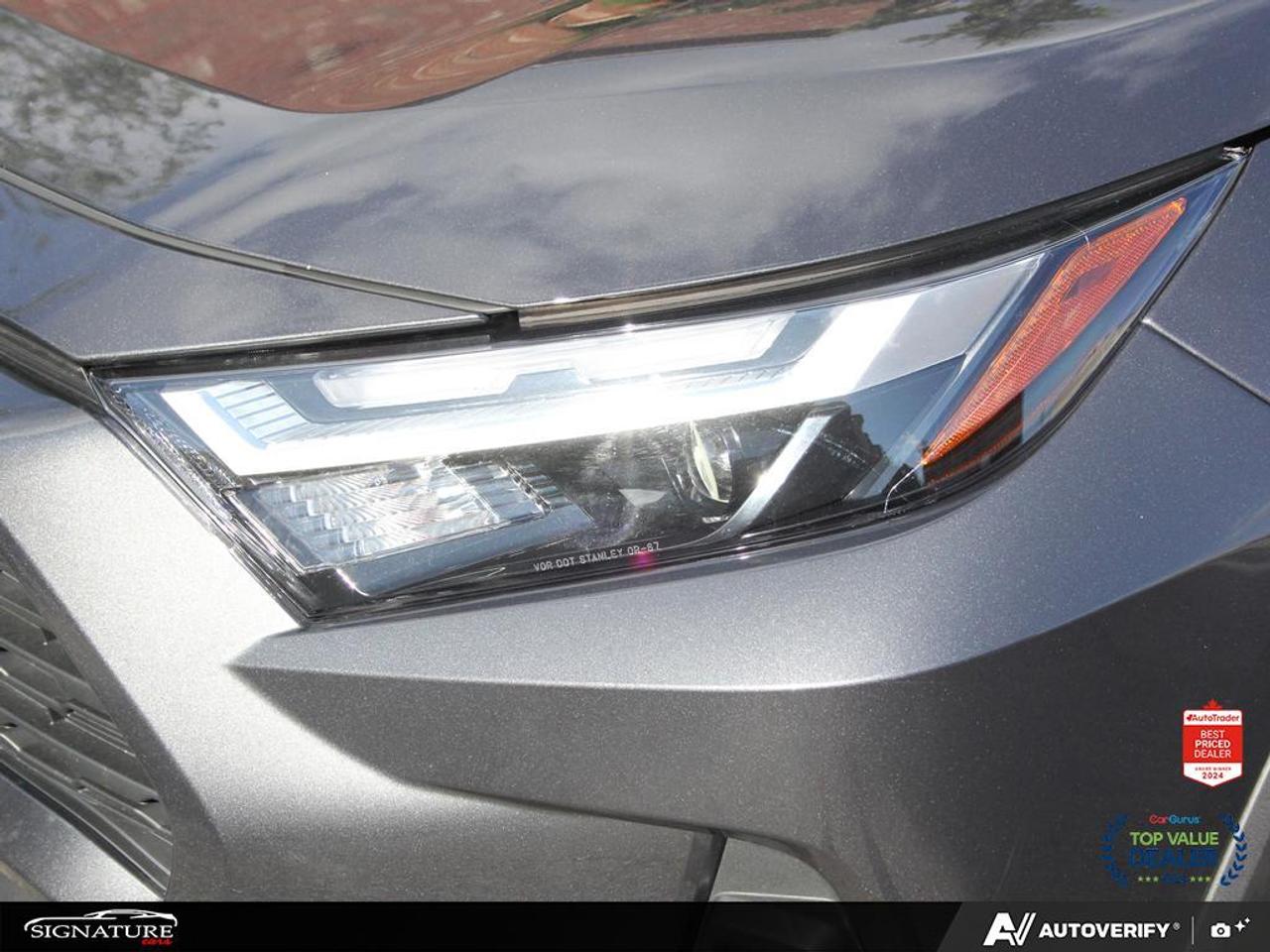 2025 Toyota RAV4 XLE Premium AWD No Accident Photo