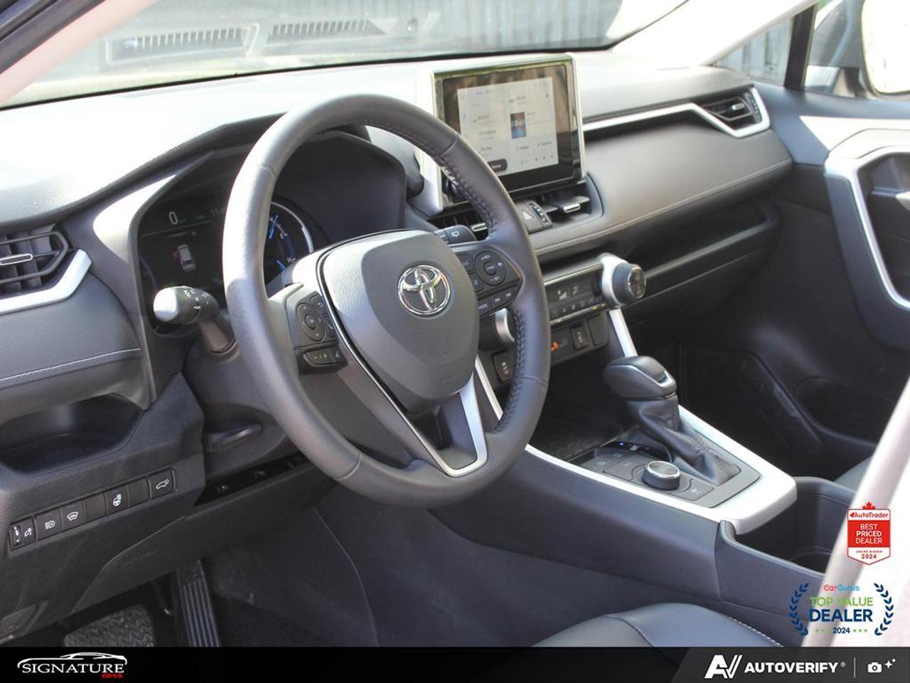 2025 Toyota RAV4 XLE Premium AWD No Accident Photo