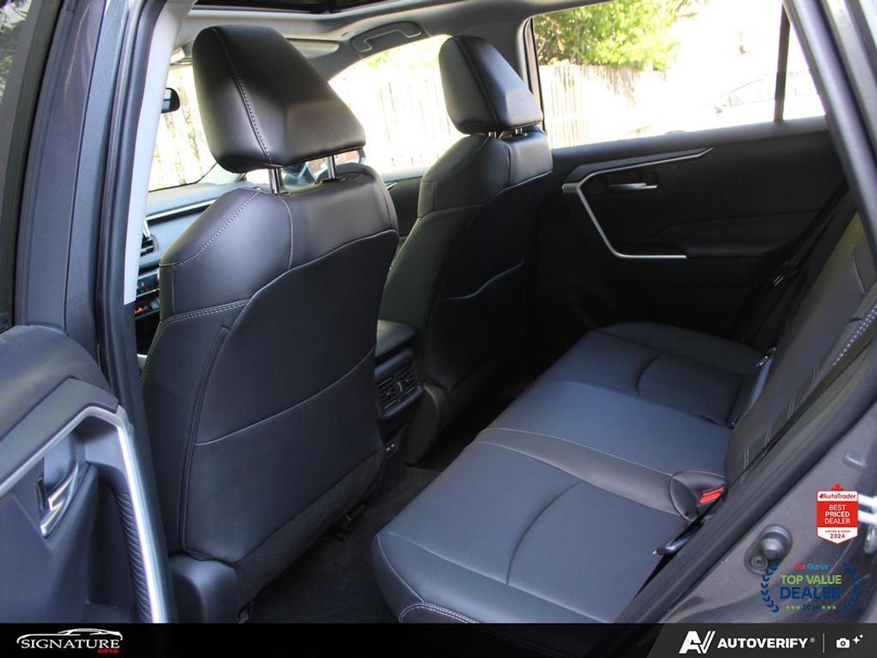 2025 Toyota RAV4 XLE Premium AWD No Accident Photo